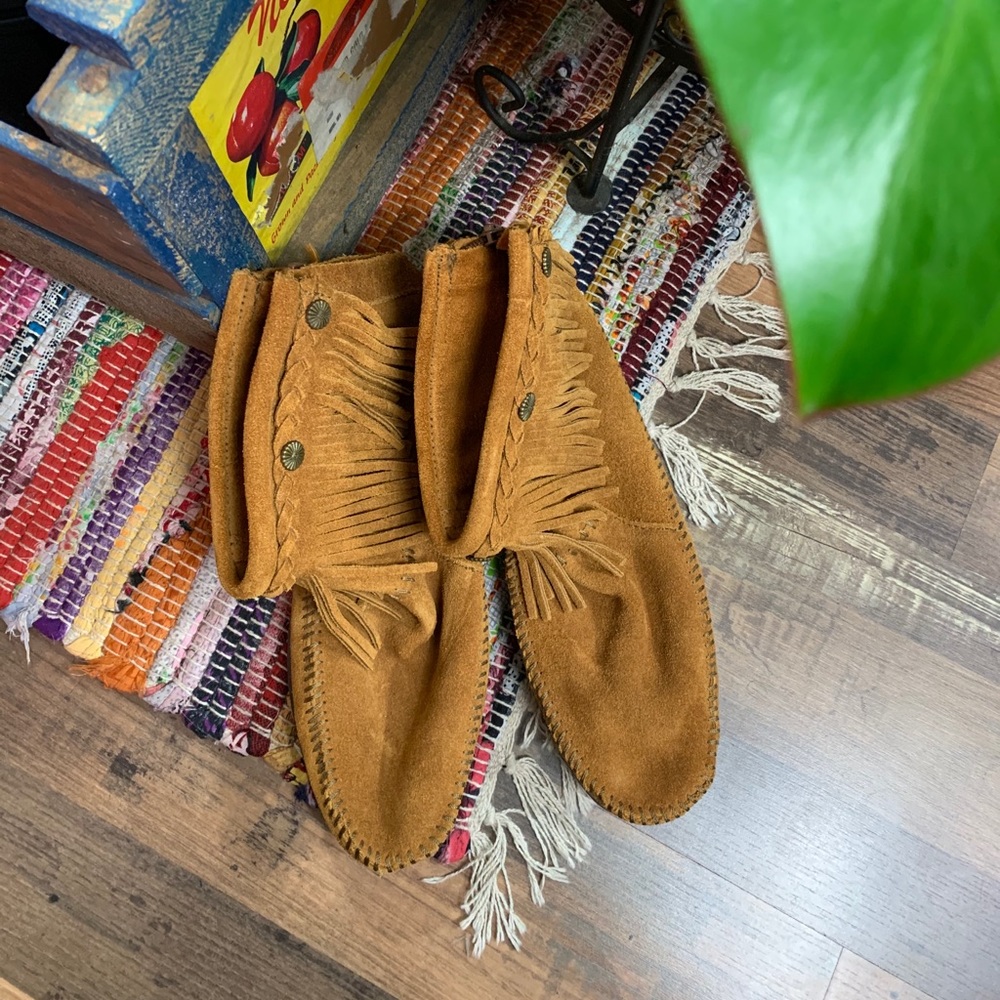 Minnetonka Tassel Moccasins